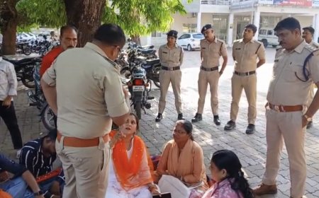 Jabalpur News: सीएसपी रांझी को ज्ञापन देने पहुंची महिला नेत्री की खमरिया थाना प्रभारी से हुई कहासुनी, सीएसपी बोले महिला पर भी दर्ज है कई प्रकरण