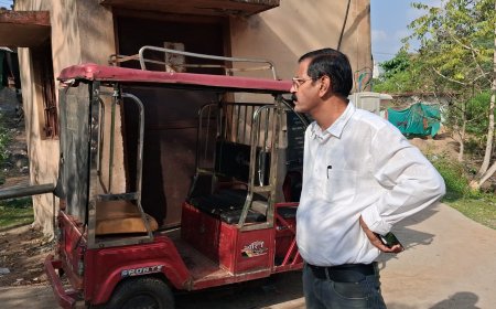 Jabalpur News: पंप हाऊस की बिजली से चार्ज हो रहा था ई-रिक्शा, रांझी जोन के अधिकारी ने पकड़ा मामला