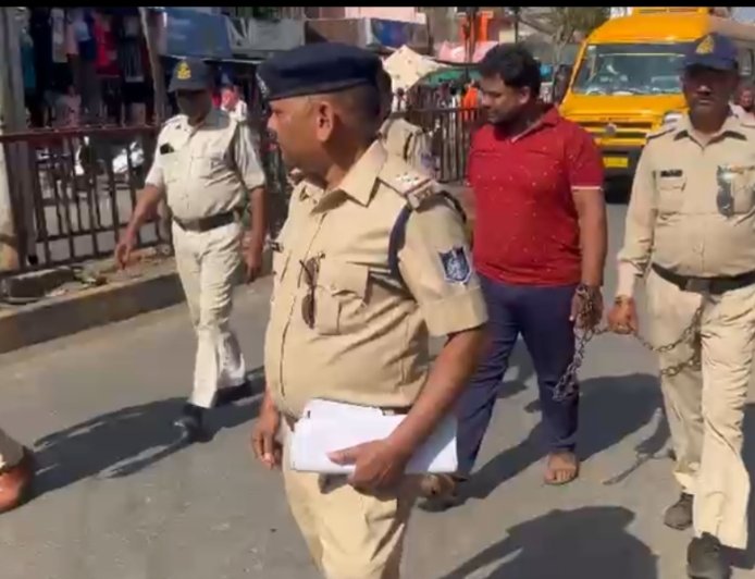 Jabalpur News: लगुन समारोह में गोली चलाने वाले नितिन का पुलिस ने निकाला जुलूस, तीन अभी भी फरार