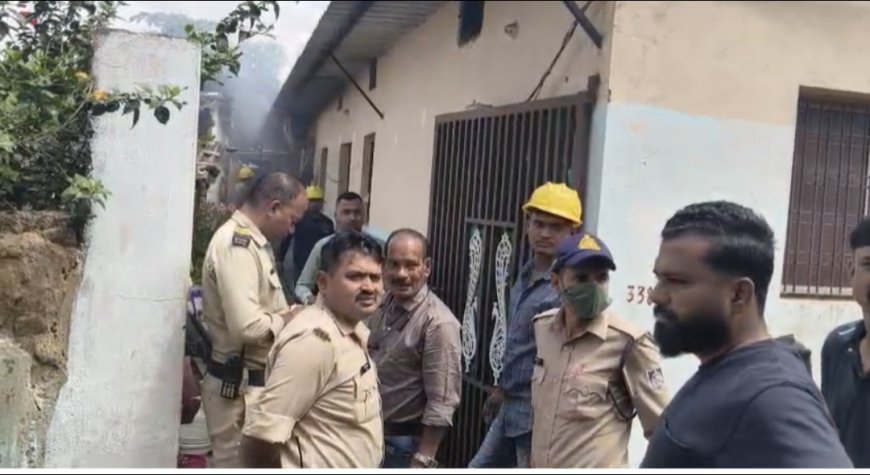 Jabalpur News: मानेगांव में दीपक से लगी घर में आग