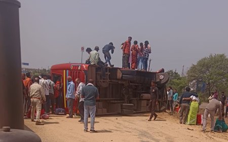 Jabalpur News: गेहूं से लदी ट्रेक्टर ट्रॉली से टकराई यात्री बस, 40 घायल 6 गंभीर