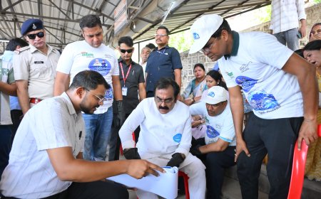 Jabalpur News: जल गंगा संवर्धन अभियान में लोक निर्माण मंत्री ने किया संग्राम सागर में श्रमदान