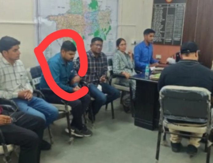 Jabalpur EOW News: एसडीएम के स्टेनो को रिश्वत लेते दबोचा
