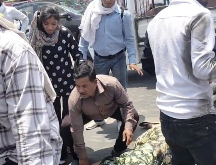Jabalpur Breaking News: कछपुरा ओवरब्रिज में तेज रफ्तार मेट्रो बस ने महिलाओं को कुचला, 1 की मौत 1 गंभीर