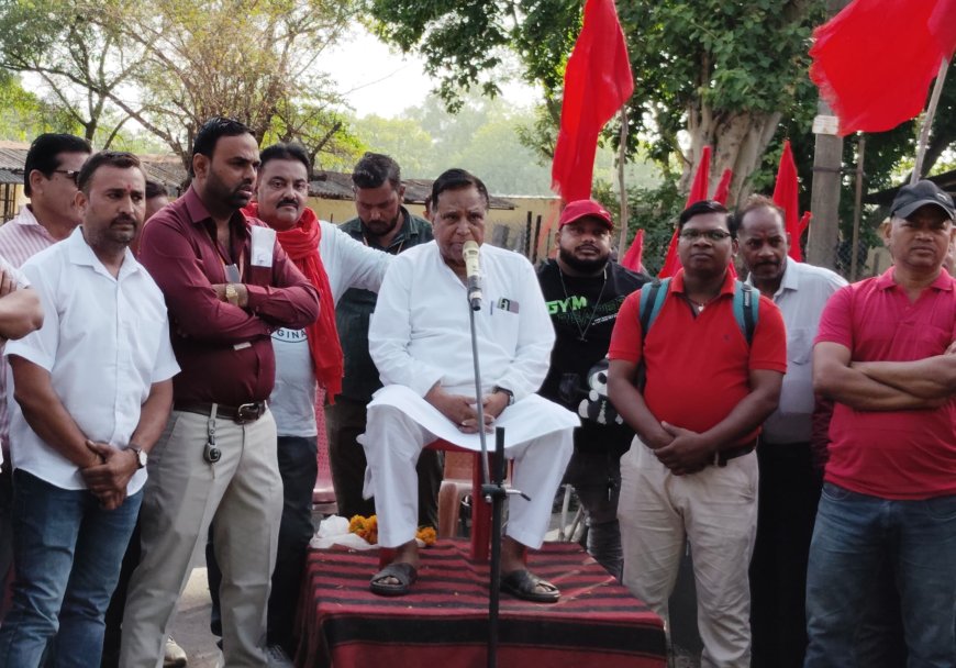 Jabalpur News: एआईडीईएफ राष्ट्रीय अध्यक्ष ने जीसीएफ में गेट मीटिंग के साथ किया आंदोलन का शंखनाद