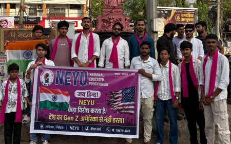 Jabalpur News: अमेरिका में भारतीय तिरंगे के अपमान के विरोध में NEYU ने किया प्रदर्शन