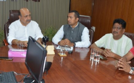 Jabalpur News: कैंटोनमेंट क्षेत्र की जनसमस्याओं के निराकरण पर मंथन, विधायक रोहाणी ने समीक्षा  बैठक में दिए निर्देश