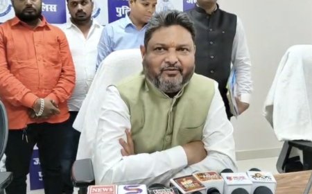 Jabalpur News: धर्मांतरण कराने वाले एनजीओ कसो शिकंजा, अनुसूचित जाति आयोग अध्यक्ष की बैठक से गायब पुलिस अधिकारियों पर होगी कार्रवाई