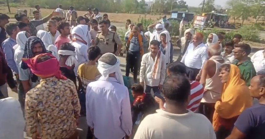 Jabalpur News: बेलखेड़ा पुलिस पर आरोप घायल को इलाज के बजाय 3 घंटे लॉकअप में रखा, मौत के बाद ग्रामीण ने किया हंगामा... एसपी ने दिए जांच के निर्देश