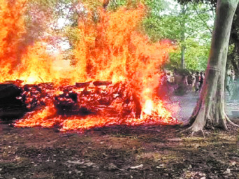 कवर्धा में एक चिता पर 17 लोगों का अंतिम संस्कार