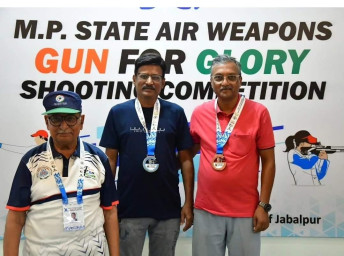 Jabalpur News: एमपी ट्रांसको के श‍िव योगी हिरेमठ ने राज्य स्तरीय ओपन शूटिंग प्रतियोगिता में जीता कांस्य पदक